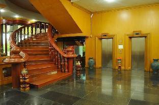 Pathumthani Place Hotel Exterior foto